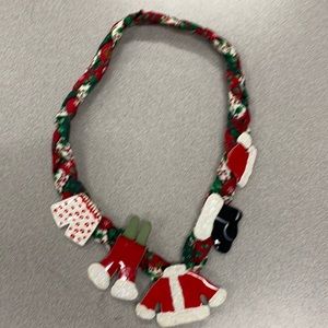 Holiday necklace